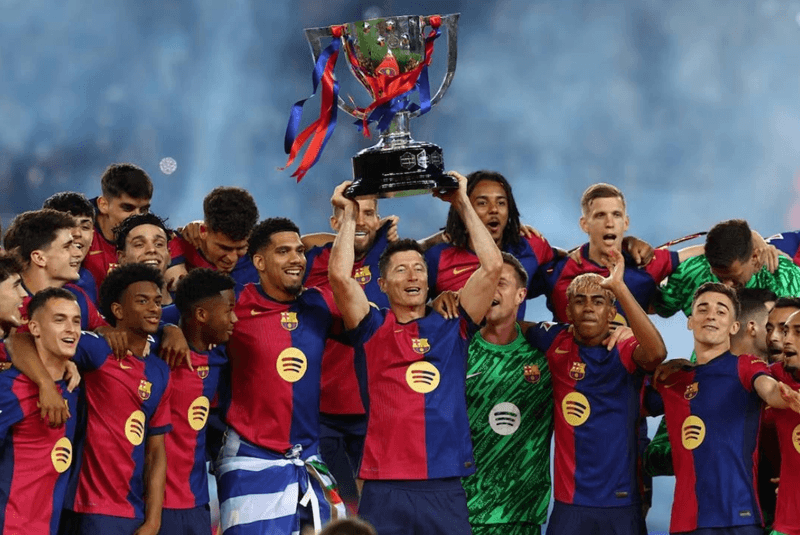 Barcelona – biểu tượng của lối chơi Tiki-taka và triết lý bóng đá vị nghệ thuật.