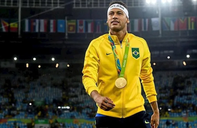 Huy chương vàng Olympic là một trong những cột mốc đáng nhớ trong sự nghiệp Neymar cùng đội tuyển Brazil.